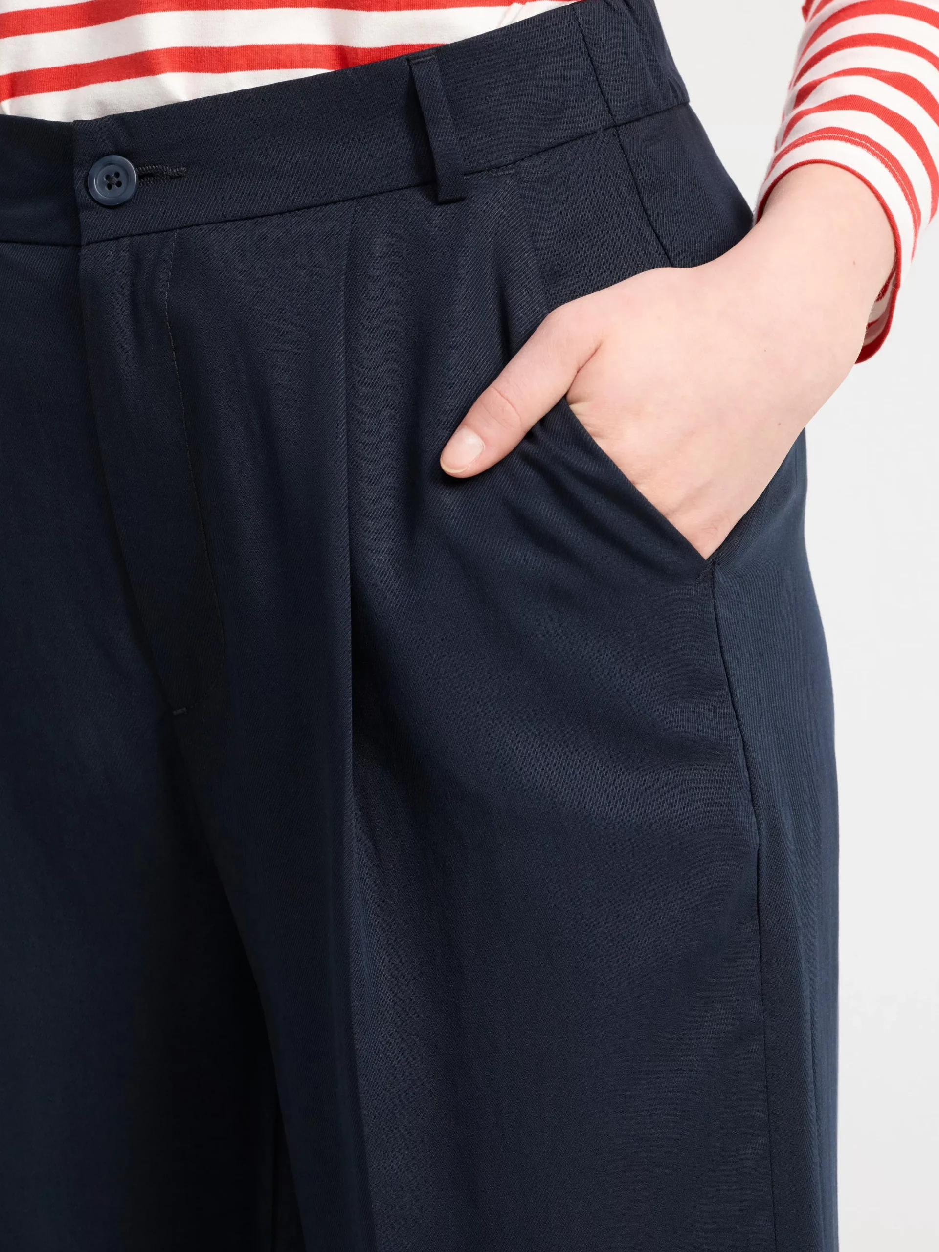 Byxor>Lindex Rak Byxa Med Hog Midja Dark Navy