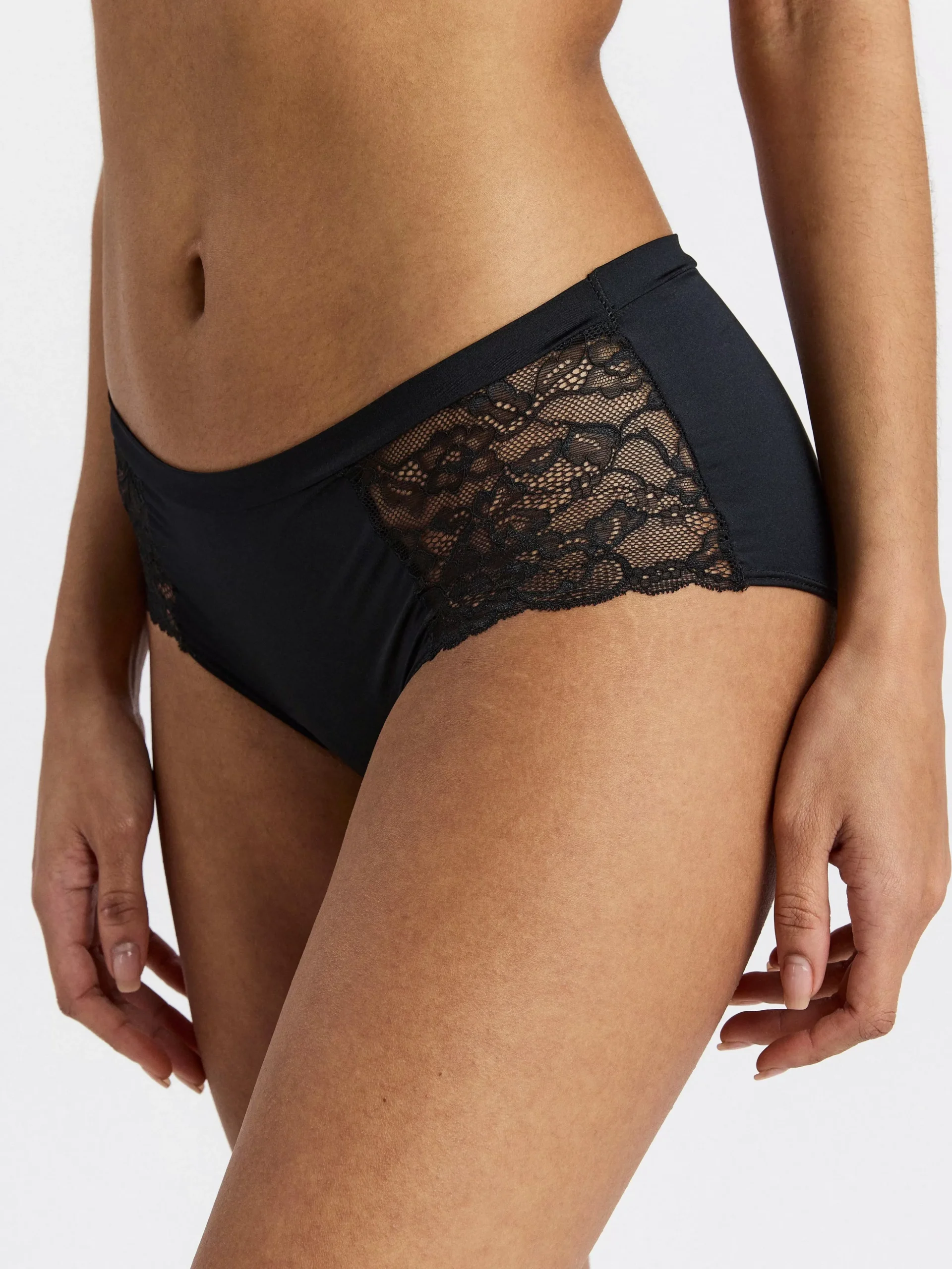 Trosor>Lindex Regular Waist Trosa Med Spets Black