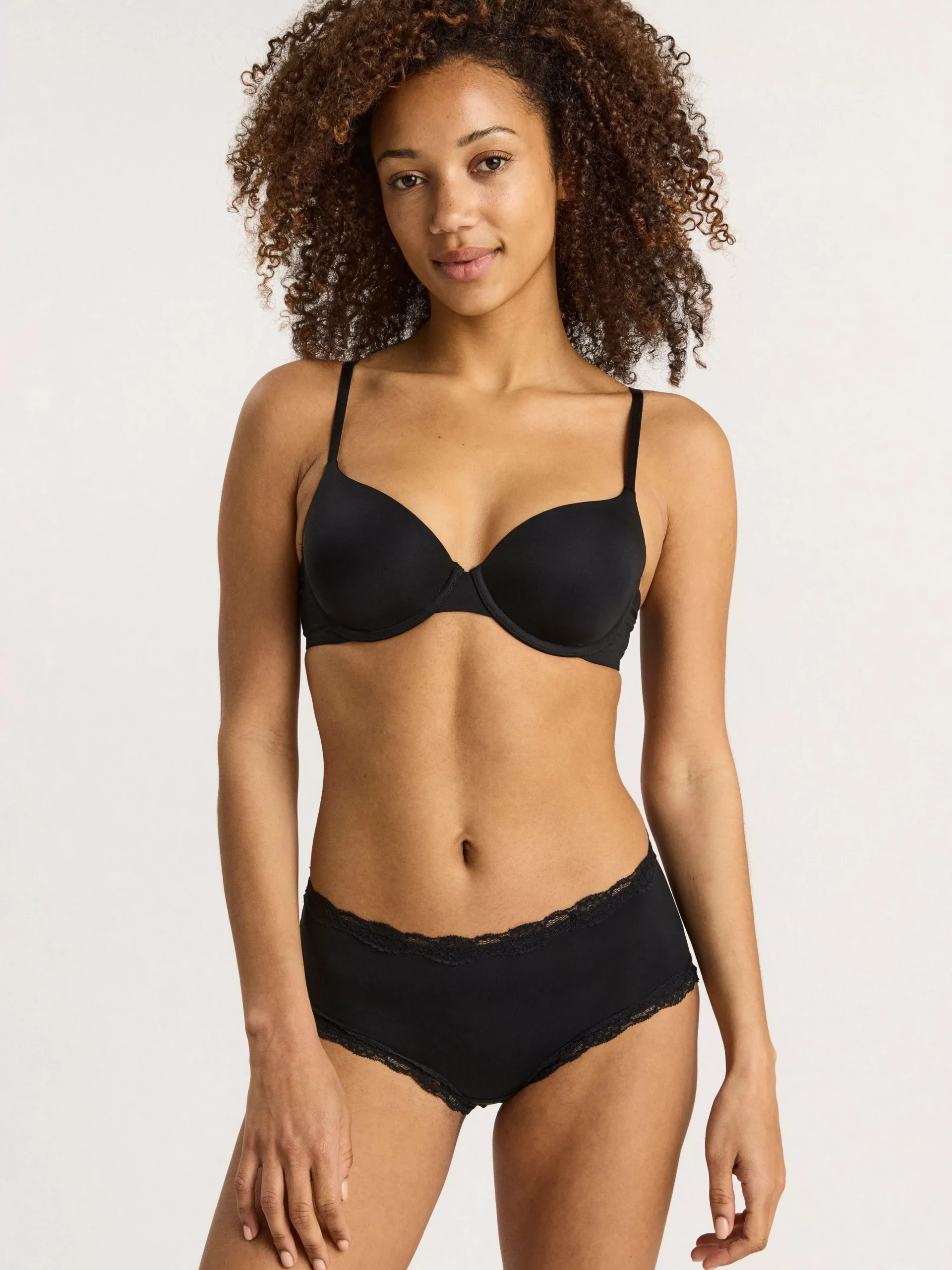 Trosor>Lindex Regular Waist Trosa Med Spetskant Black