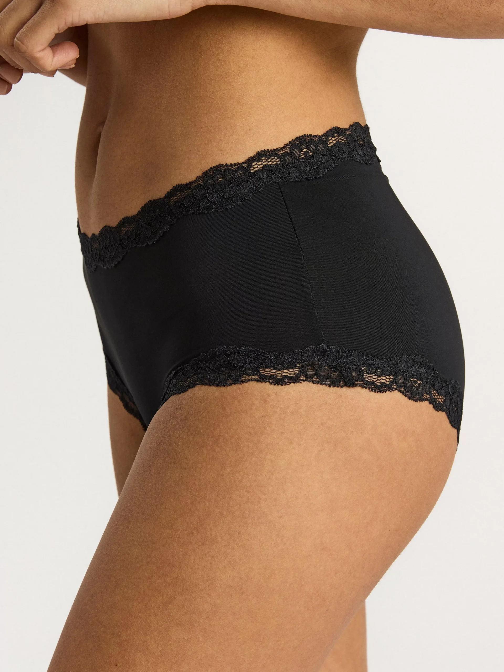 Trosor>Lindex Regular Waist Trosa Med Spetskant Black