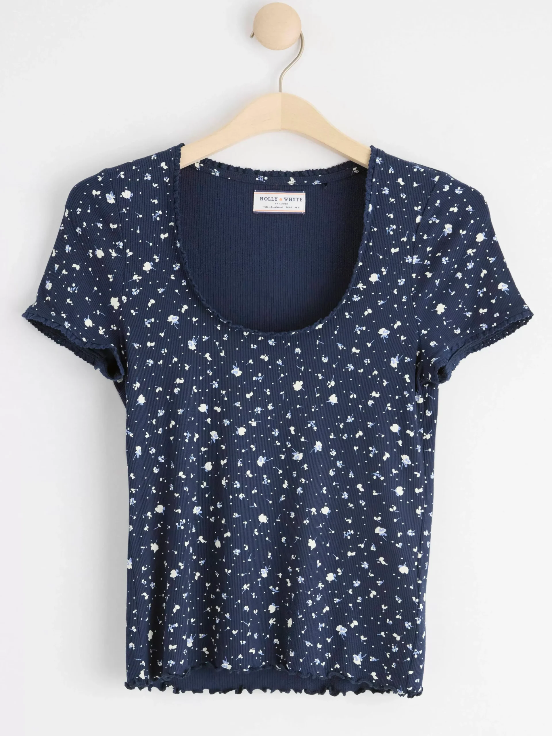 Toppar & T-Shirts>Lindex Ribbad Topp Med Blommor Navy