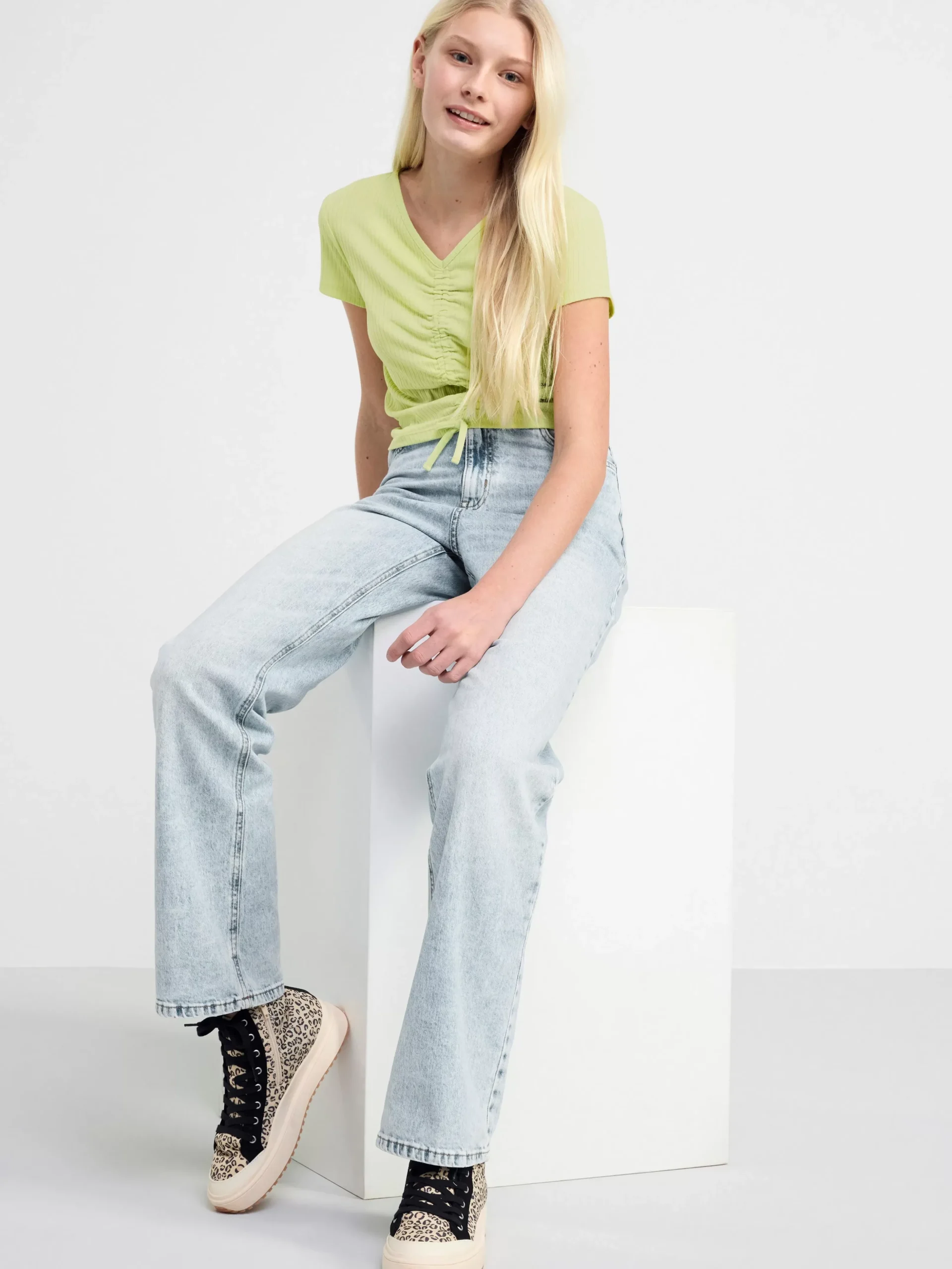 Toppar & T-Shirts>Lindex Ribbad Topp Med Rynkdetaljer Framtill Light Green