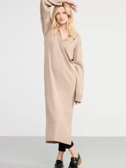 Klänningar>Lindex Ribbstickad Klanning Med Krage Dusty Beige