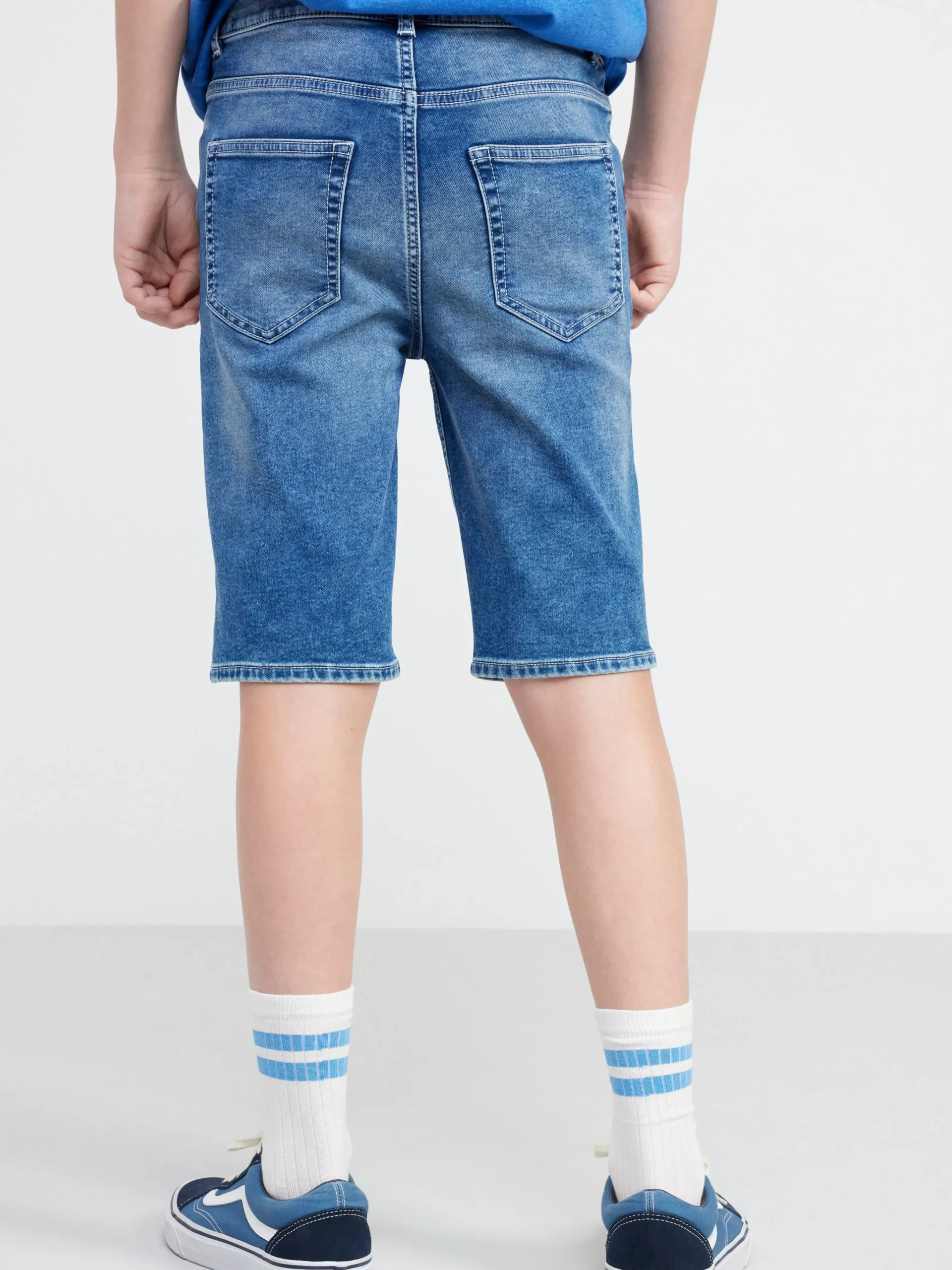 Byxor & Leggings>Lindex Sam Jeansshorts Med Normalhog Midja Och Smal Passform Denim