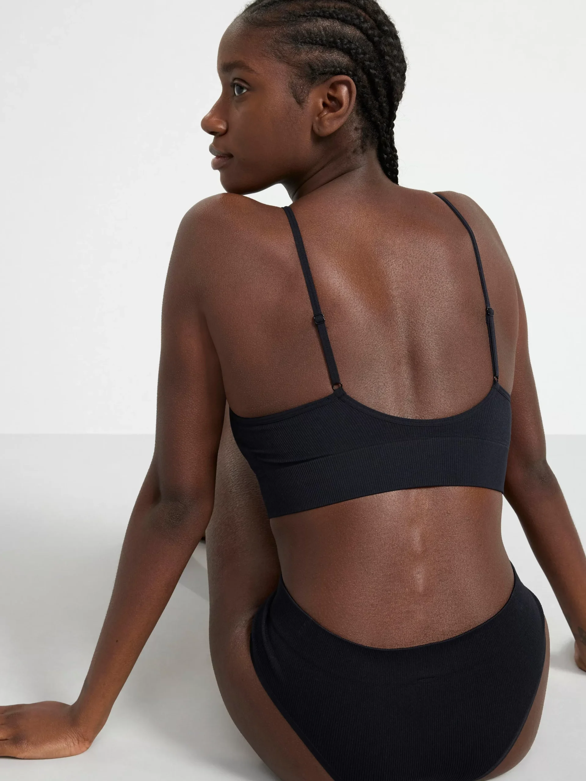 Bh>Lindex Seamless Ribbad V-Ringad Soft-Bh Black