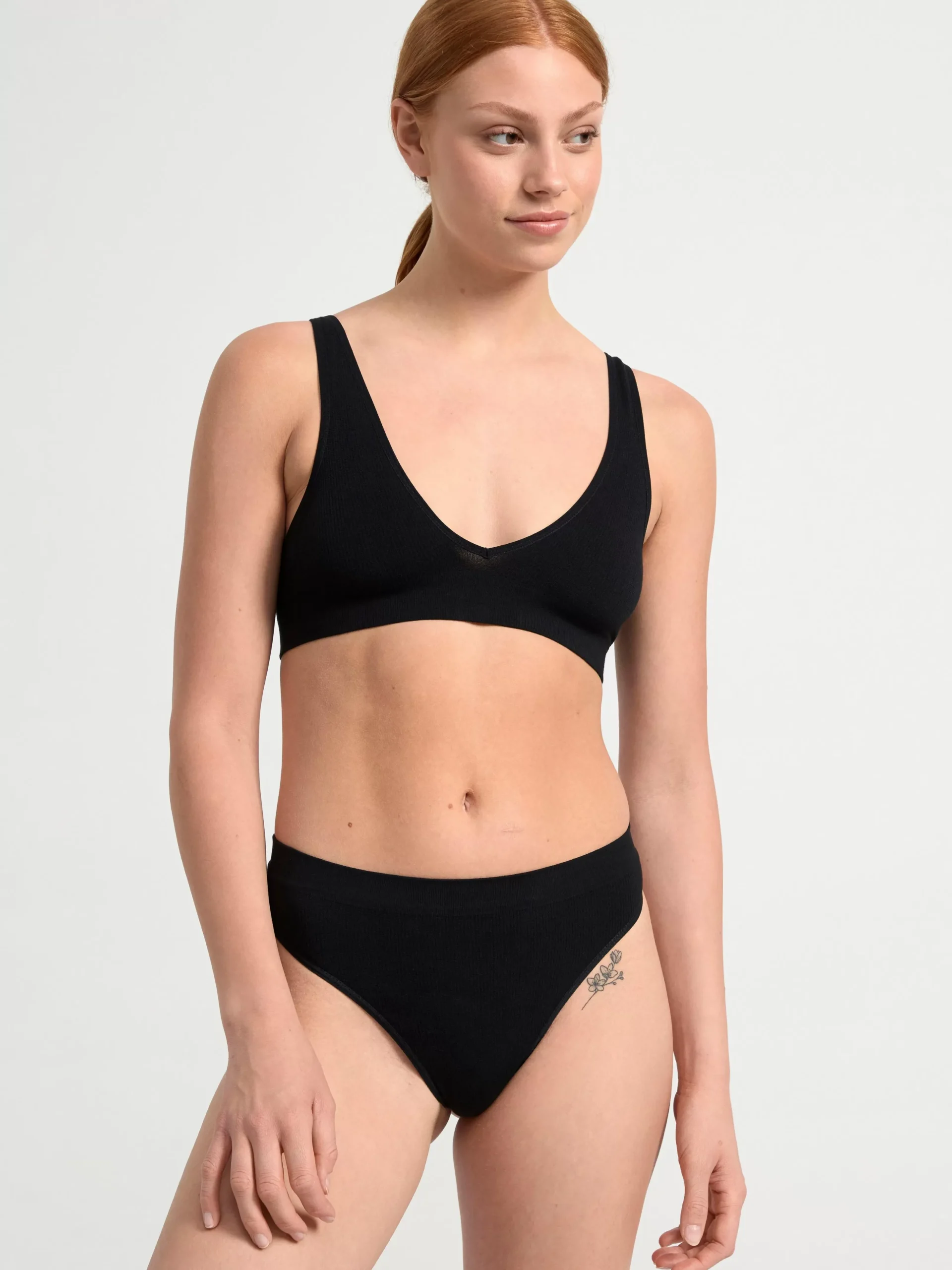 Trosor>Lindex Seamless Stringtrosa Med Normalhog Midja Black