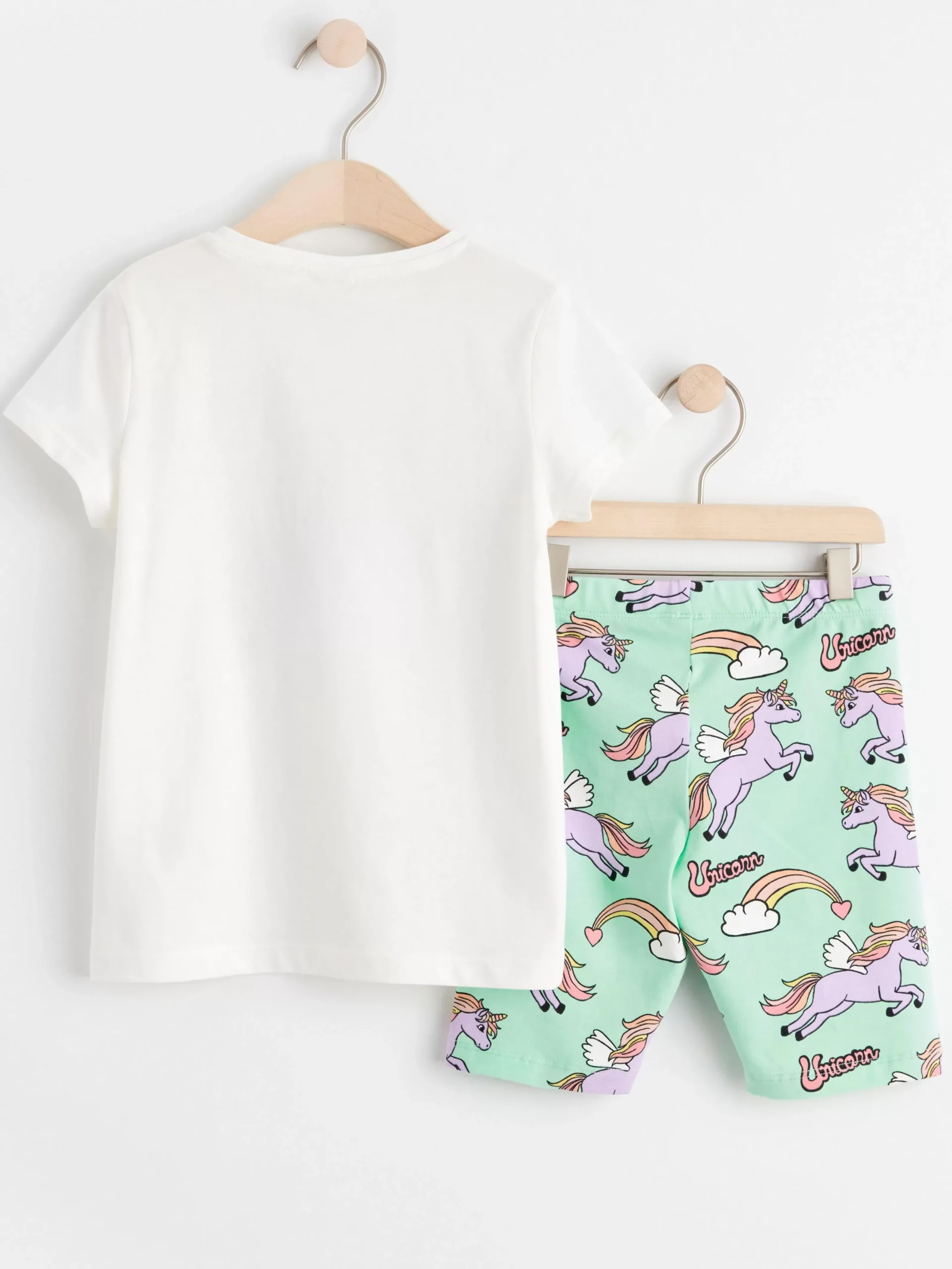 Toppar & T-Shirts>Lindex Set Med Kortarmad Topp Och Cykelshorts Light Turquoise