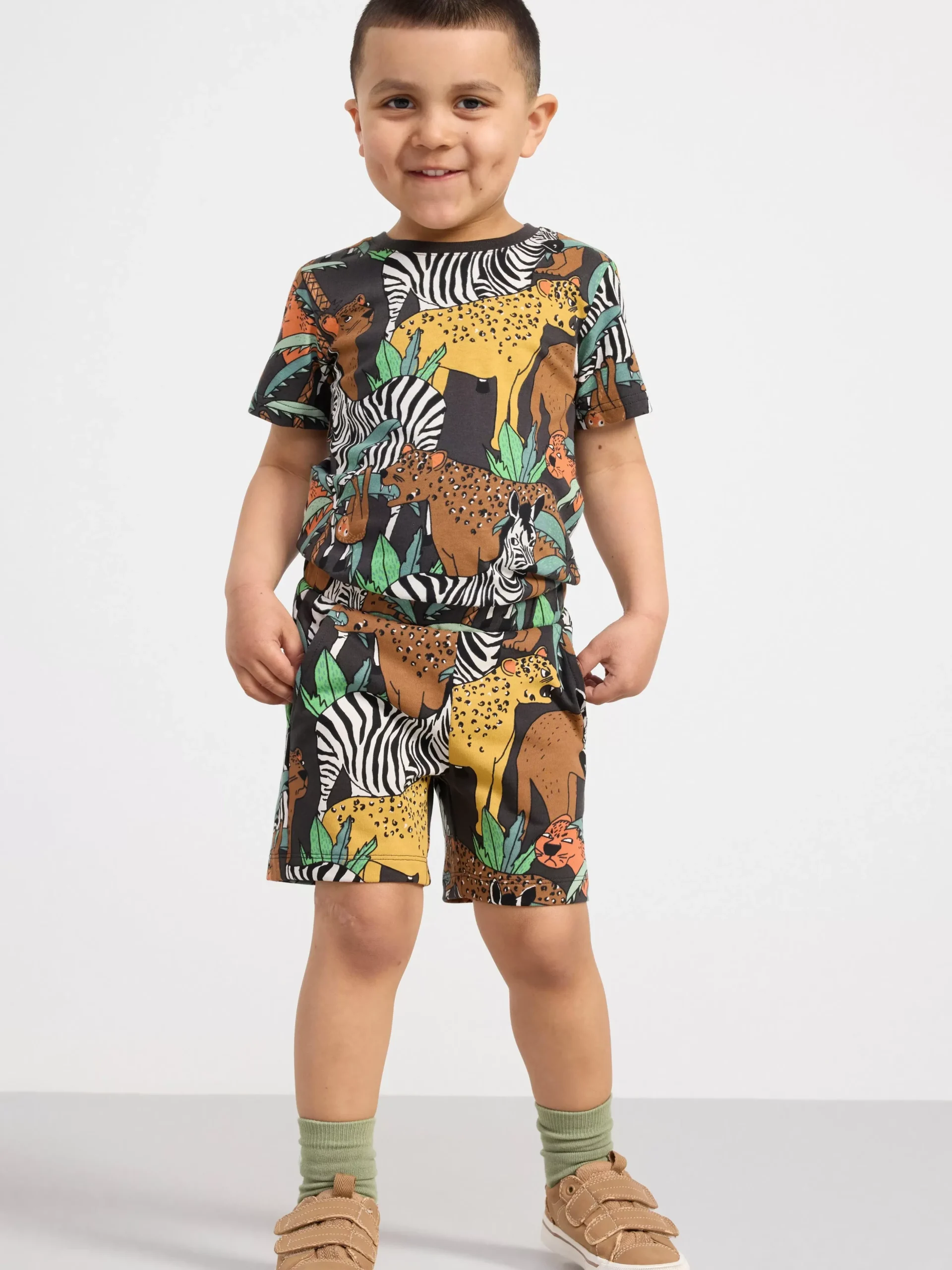 Toppar & T-Shirts>Lindex Set Med T-Shirt Och Shorts Offblack
