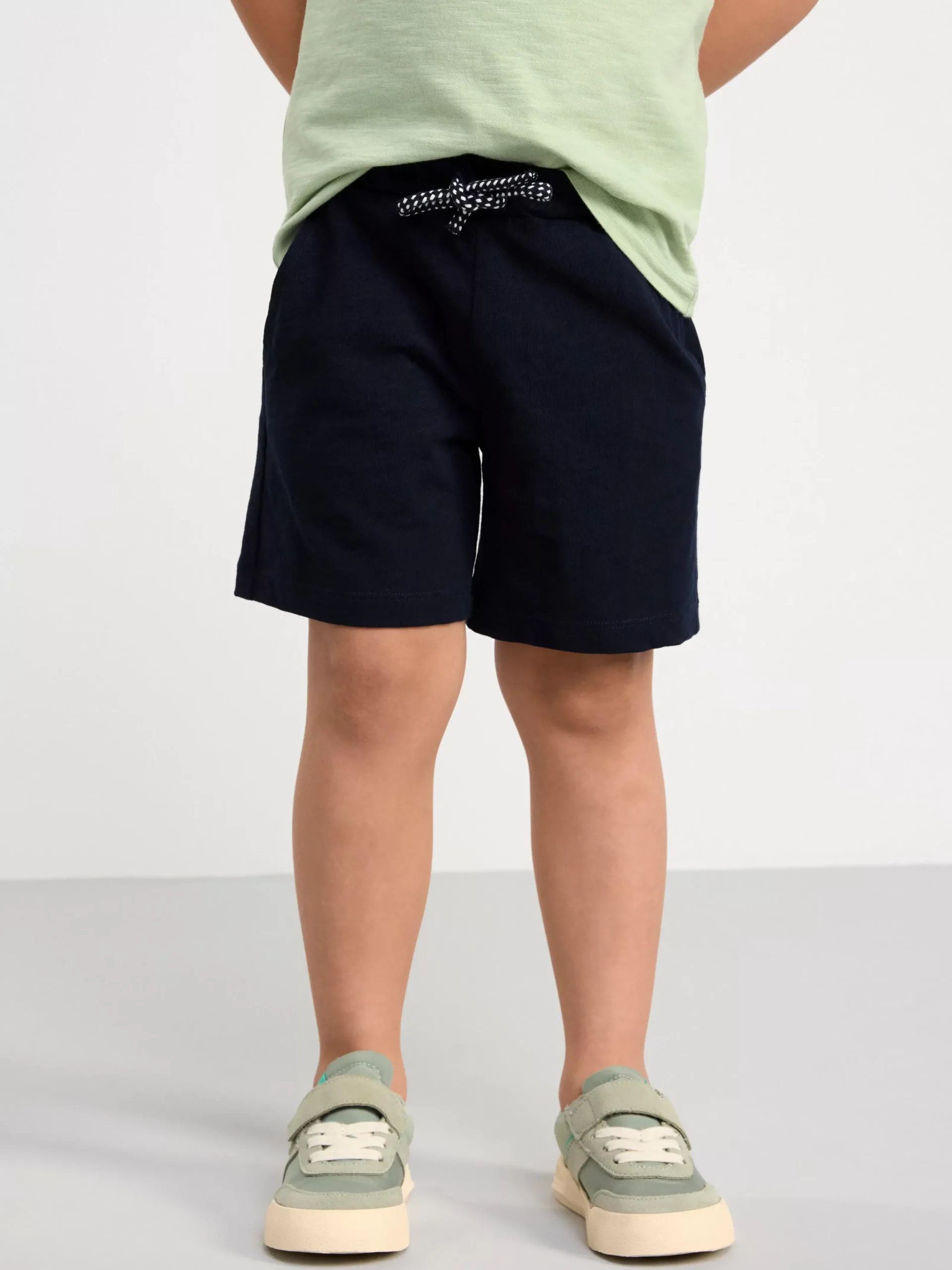 Byxor & Leggings>Lindex Shorts I Slubtrika Dark Navy