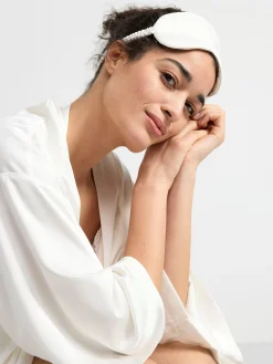 Nattplagg>Lindex Sovmask I Satin Light White