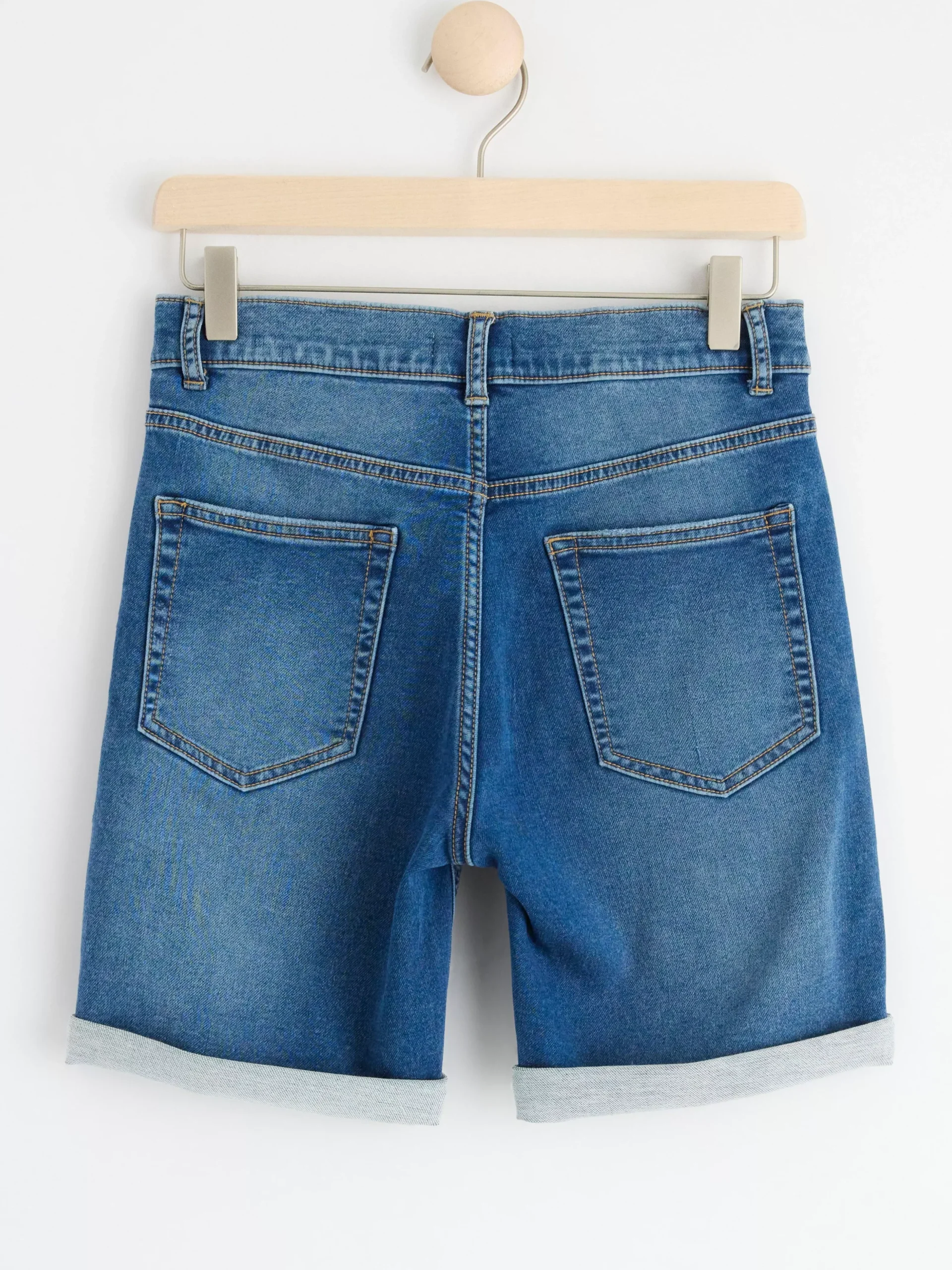 Byxor & Leggings>Lindex Staffan Superstretchiga Shorts Med Rakt Ben Och Normalhog Midja Dark Denim