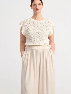 Toppar & T-Shirts>Lindex Stickad Armlos Topp Light White