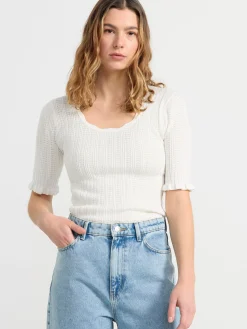Toppar & T-Shirts>Lindex Stickad Topp Med Kort Arm Off White