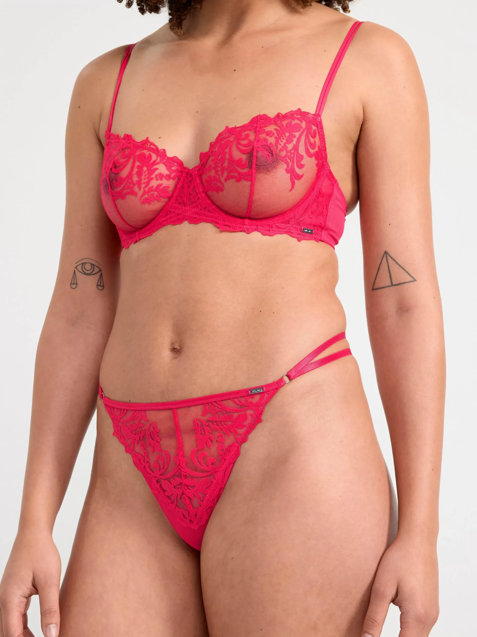 Trosor>Lindex Stringtrosa Low Waist Med Spets Red