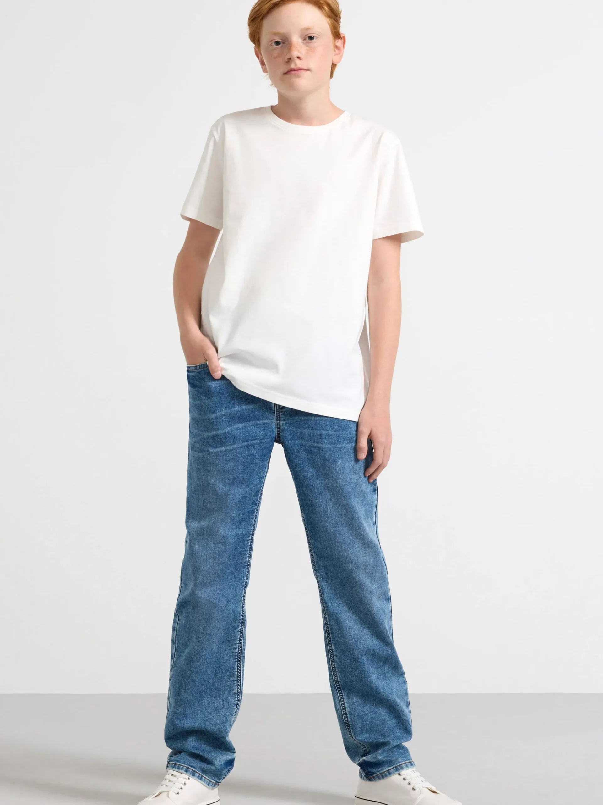 Jeans>Lindex Sture/Staffan Jeans I Trika Med Rakt Ben Och Normalhog Midja Denim