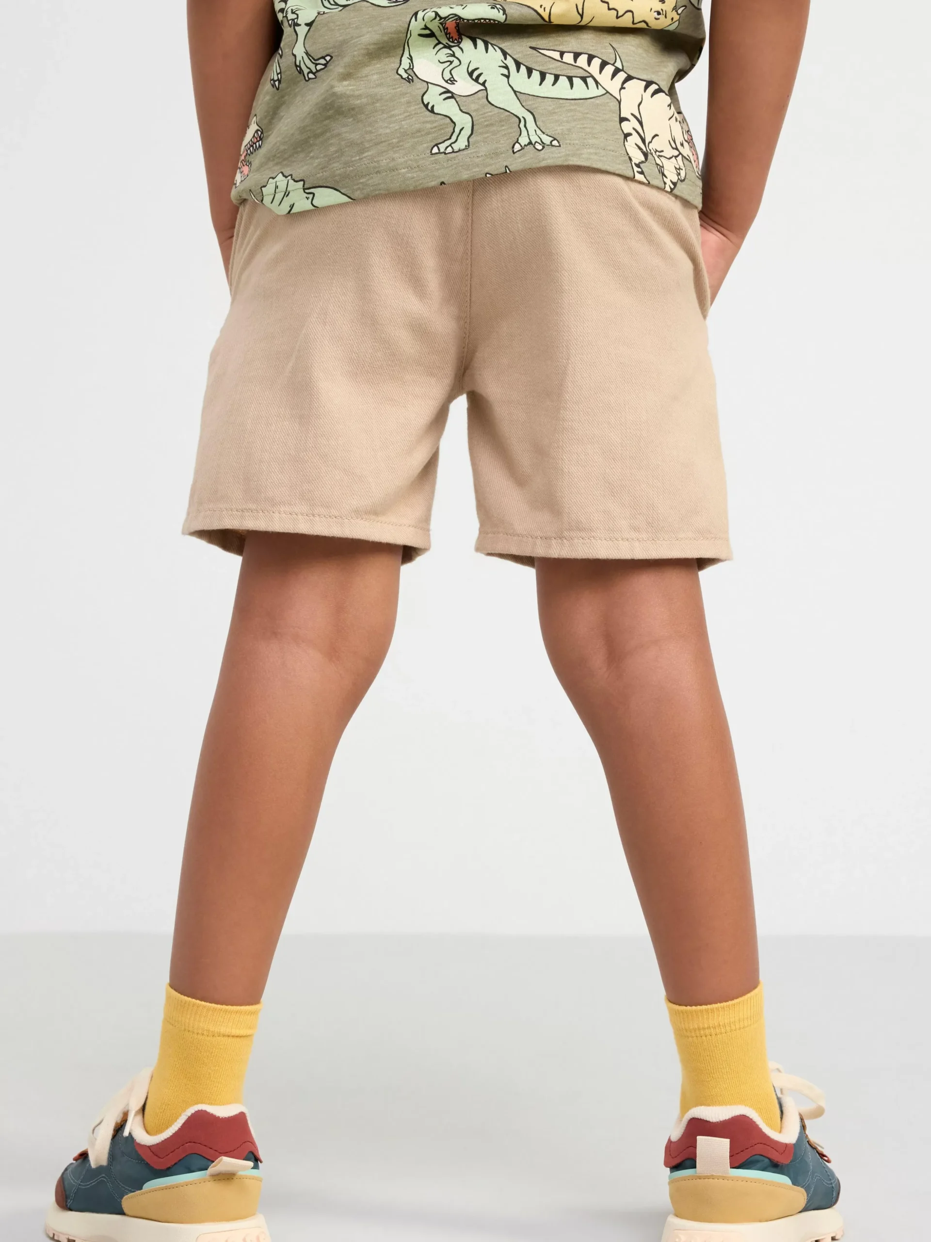 Byxor & Leggings>Lindex Sven Chinosshorts Med Rakt Ben Och Normalhog Midja Beige