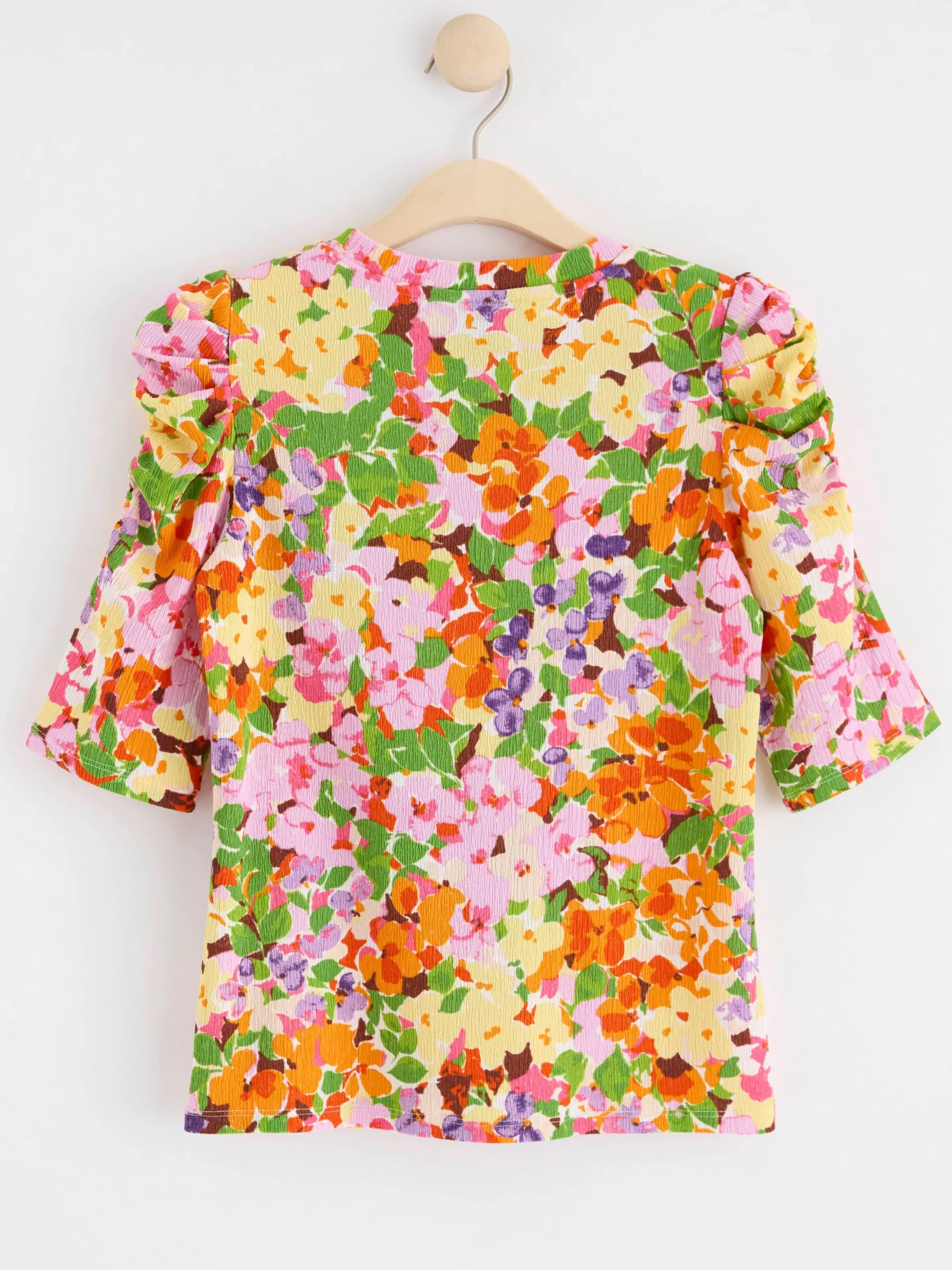 Toppar & T-Shirts>Lindex Topp Med Puffarm Och Blommor Light Pink
