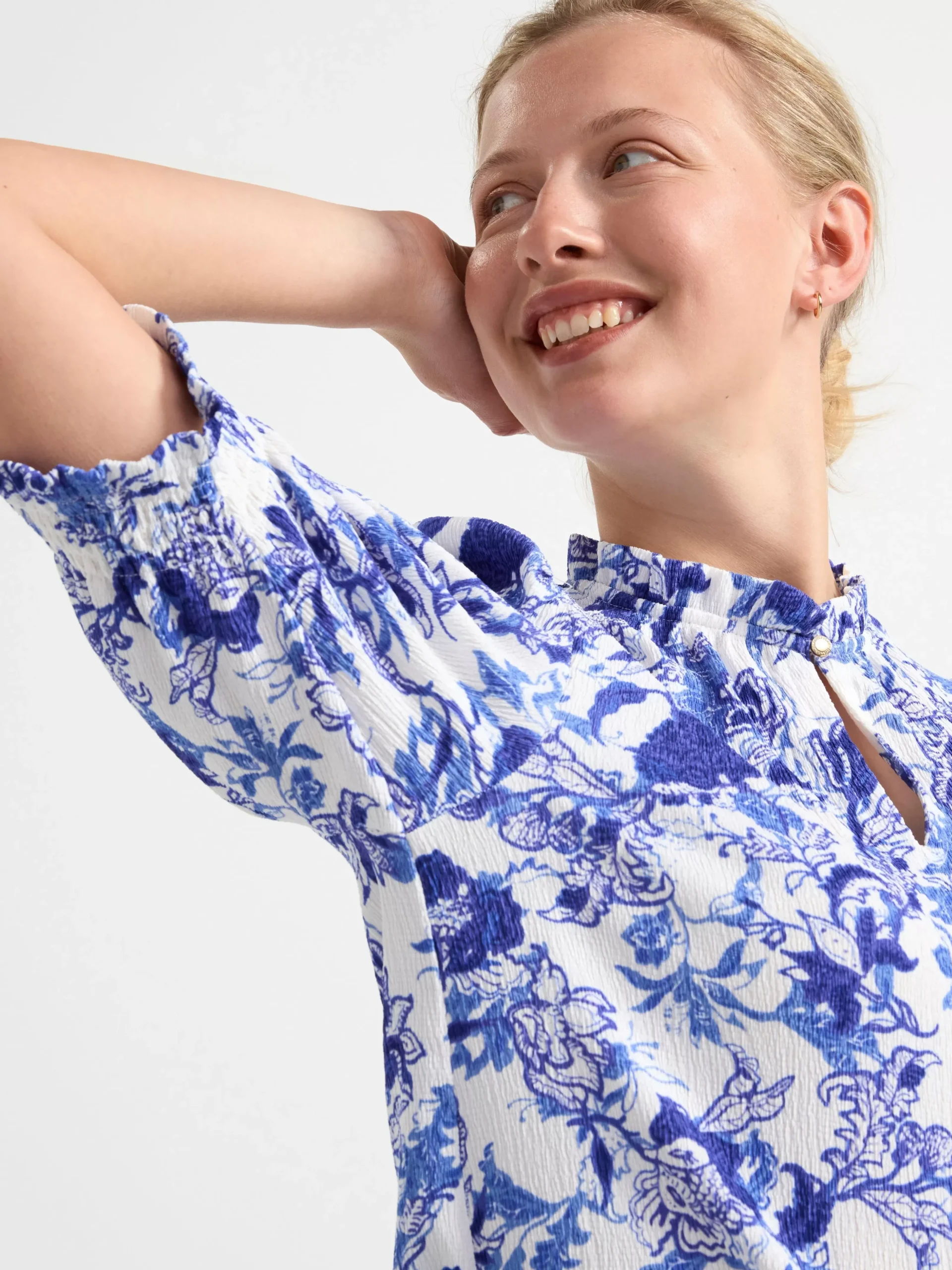 Toppar & T-Shirts>Lindex Topp Med Puffarm Och Struktur Blue