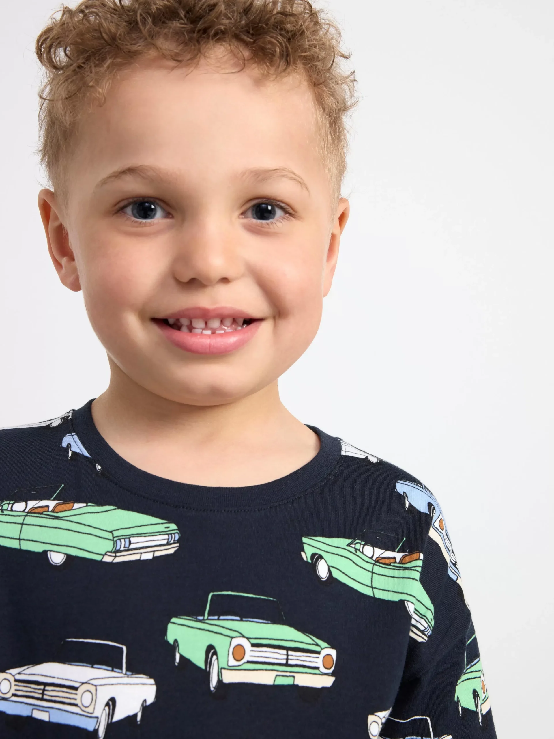 Toppar & T-Shirts>Lindex T-Shirt Med Bilar Dark Navy