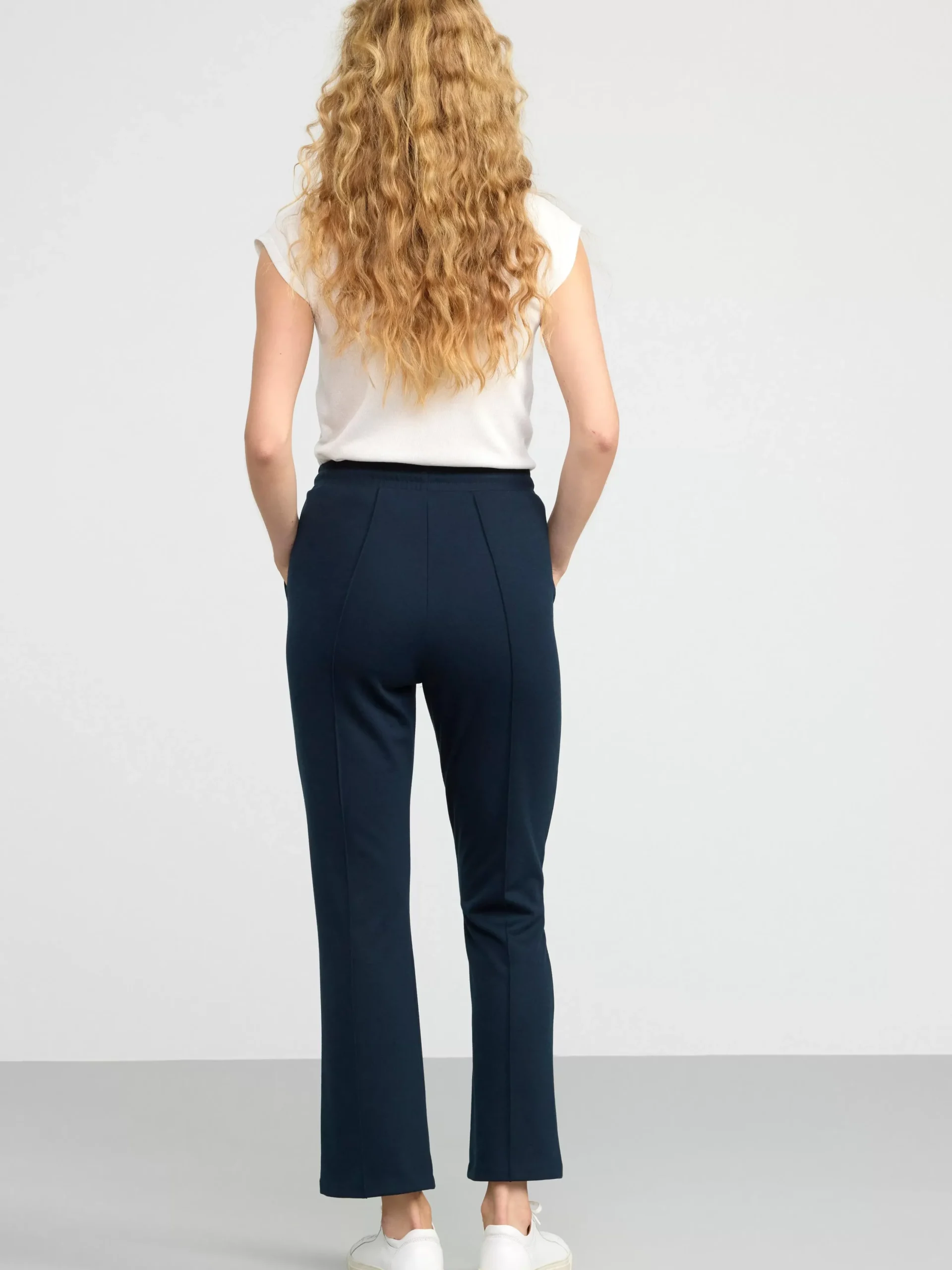 Byxor>Lindex Utsvangd Byxa Med Hog Midja Dark Navy