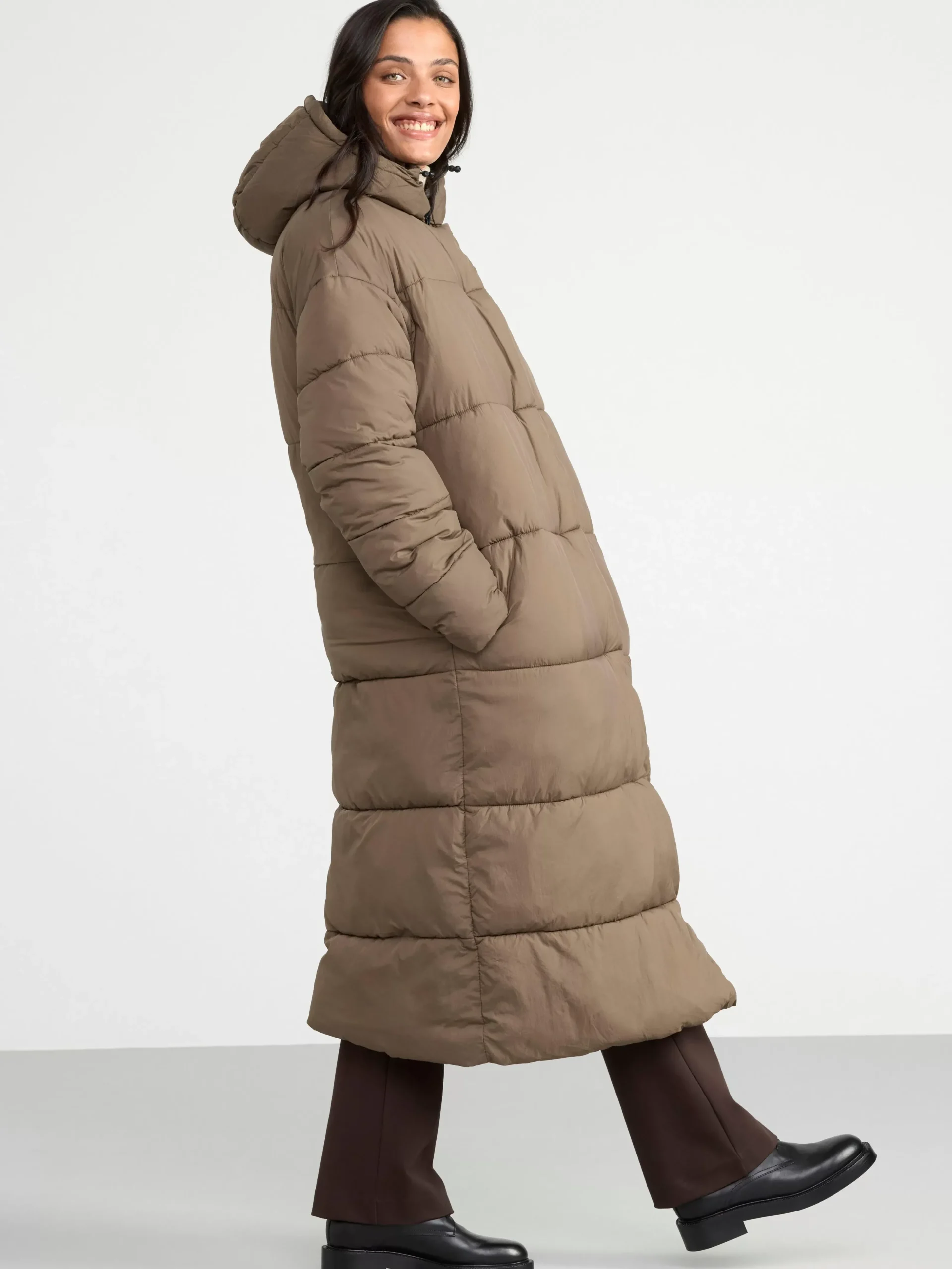 Ytterkläder>Lindex Vattenavvisande Vadderad Jacka Med Avtagbar Huva Dark Brown